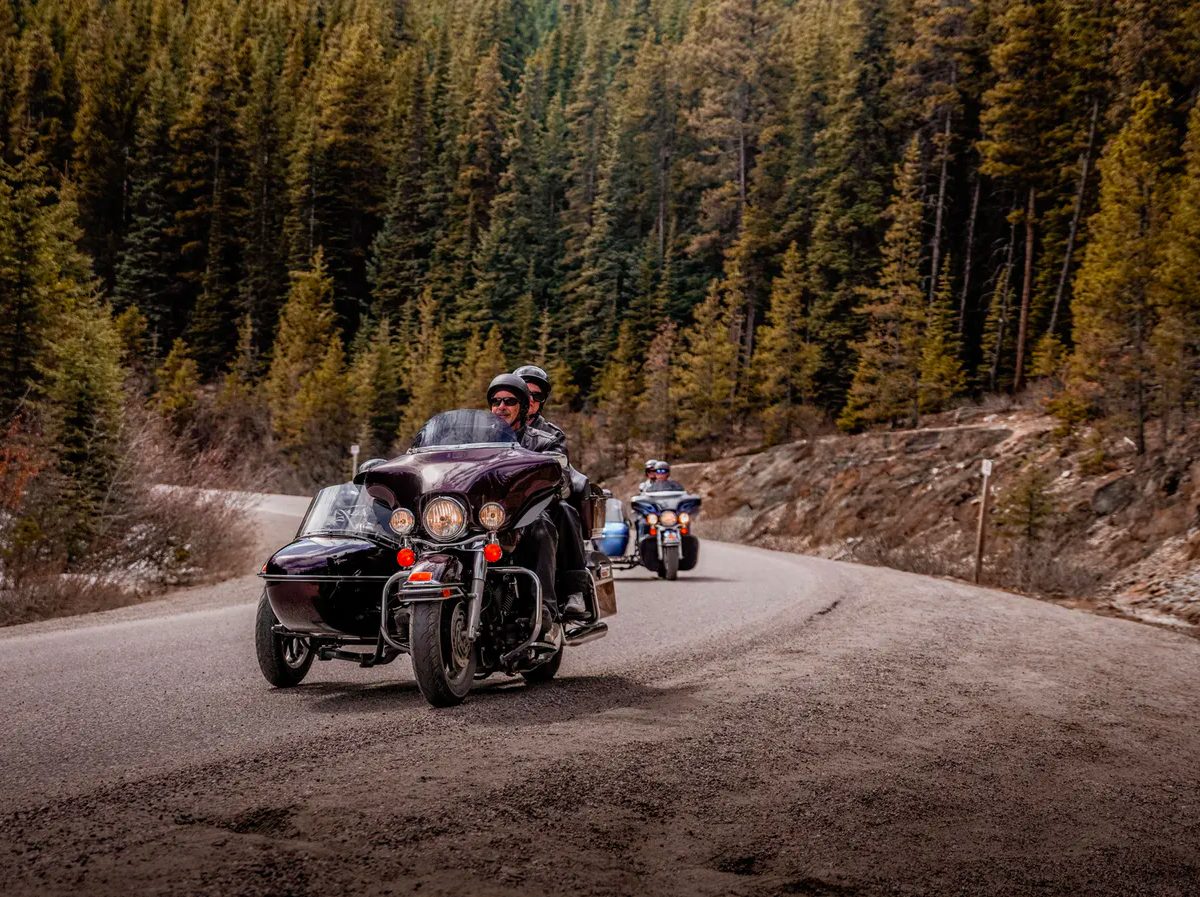 Jasper Motorcycle Tours people on a tour