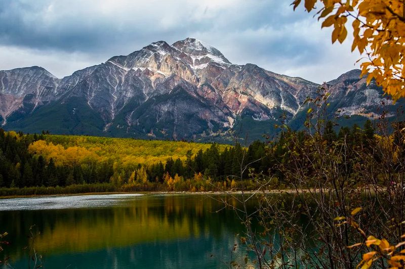 jasper national park in fall