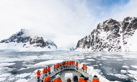 The 7 Best Books to Inspire and Prep for an Antarctic Adventure