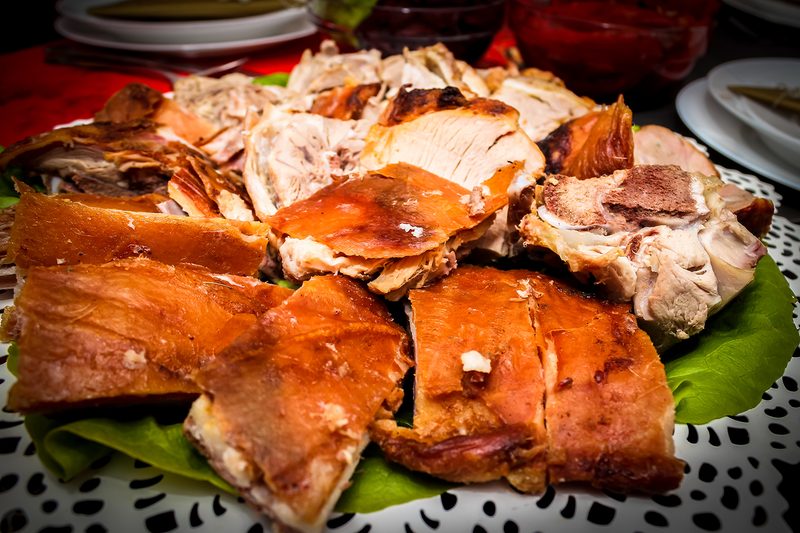whole roast pig plate