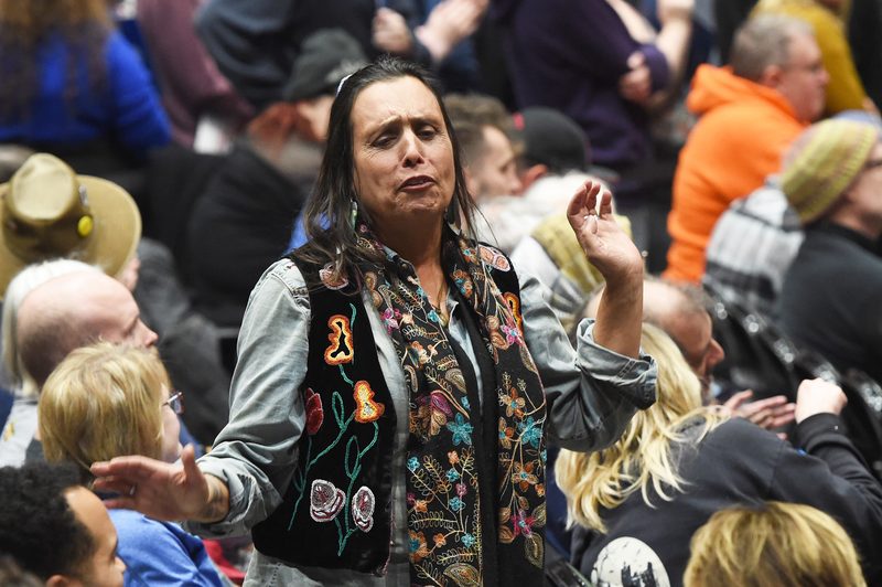winona la duke dancing at a bernie rally