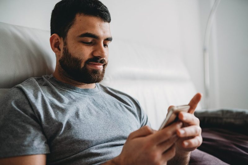 dad dating phone