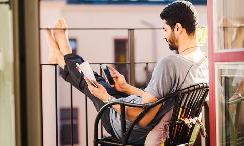 travel from home reading books
