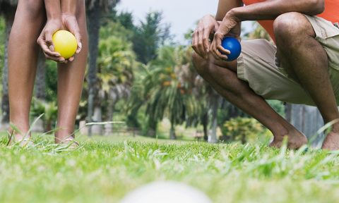 bocce ball backyard couple