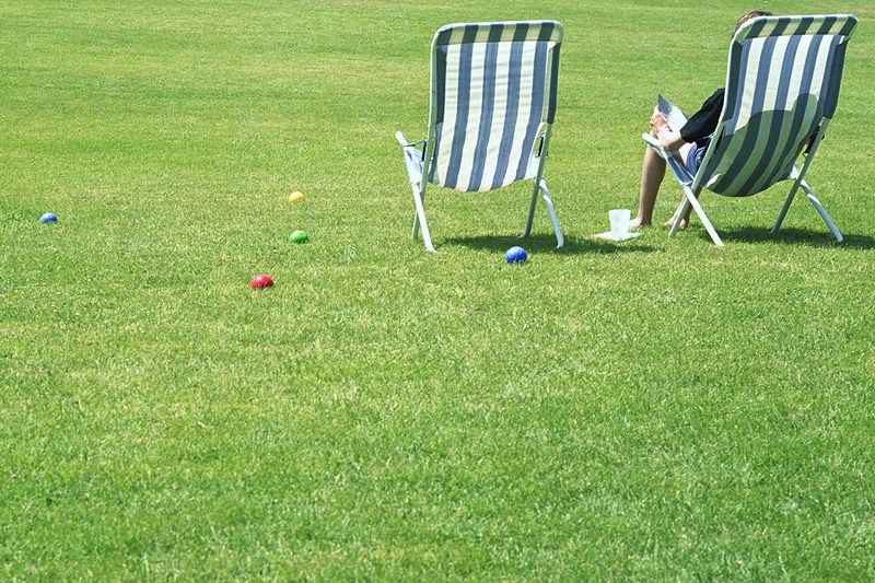 bocce ball yard chair