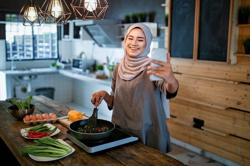 live stream smartphone cooking show