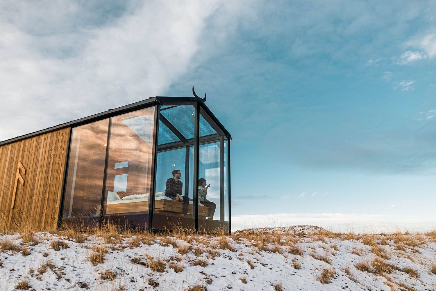 Panorama Glass Lodge