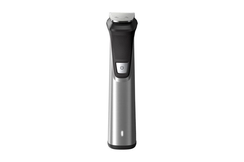 Philips Norelco Multigroom Series 7000