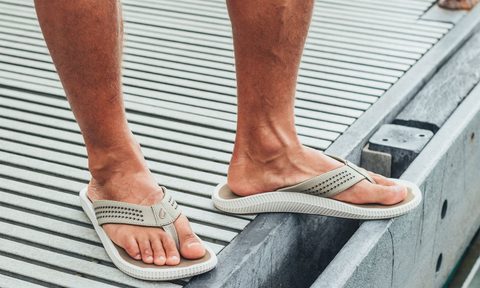 best flip flops for men 2020