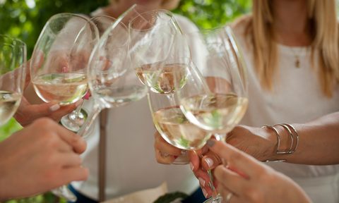 piquette natural wine bubbly