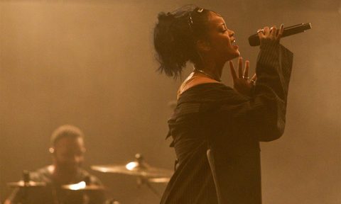 best voices in music rihanna singing