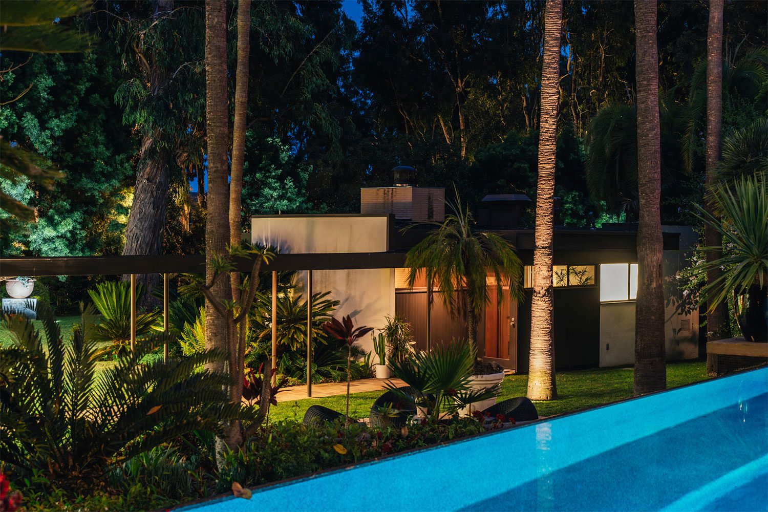 coastal bluff compound 3