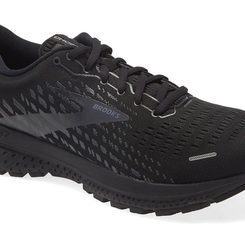 Brooks Ghost 13 in a white background.
