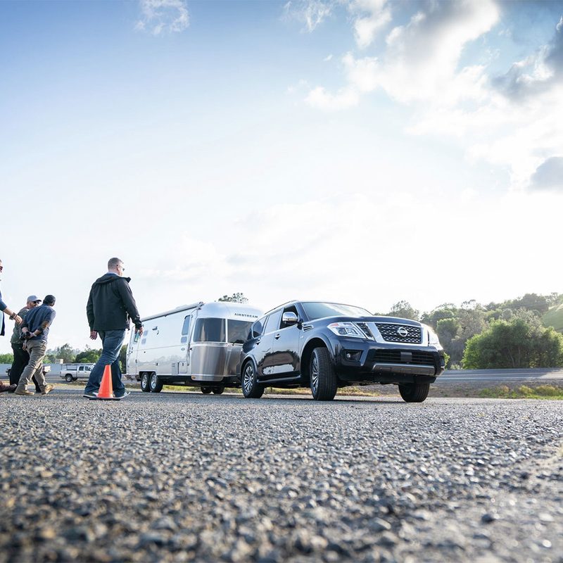 Vehicle towing an RV