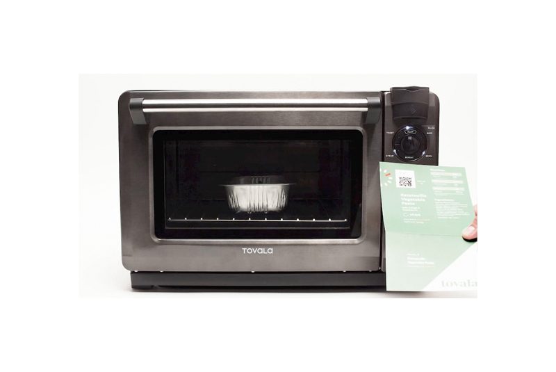 Tovala smart oven.