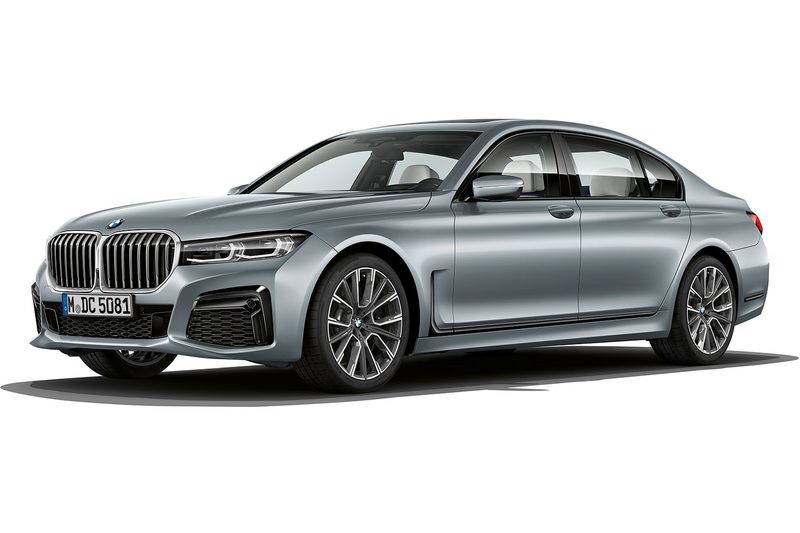 BMW M760i