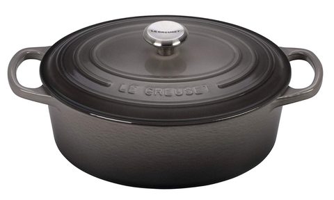 save 145 on le creuset signature oval dutch oven today only amazon pot deal oct 20