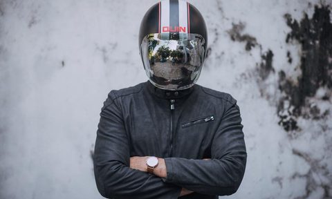 Quin Motorcycle Helmets (lifestyle)