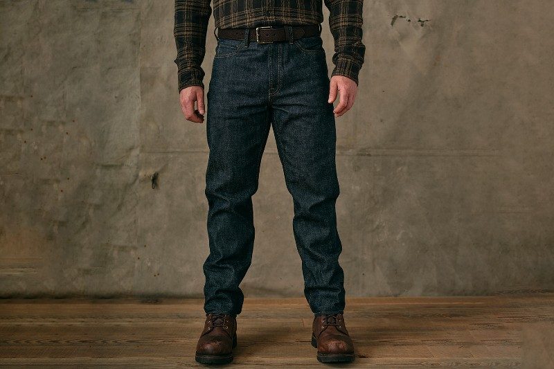 picture of man wearing jeans