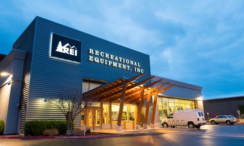 An REI physical location.