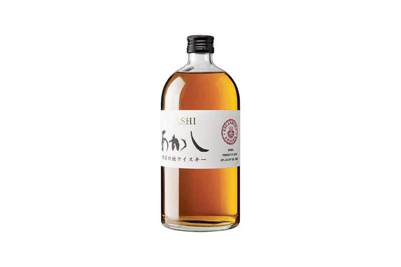 Akashi Whiskey Bottle