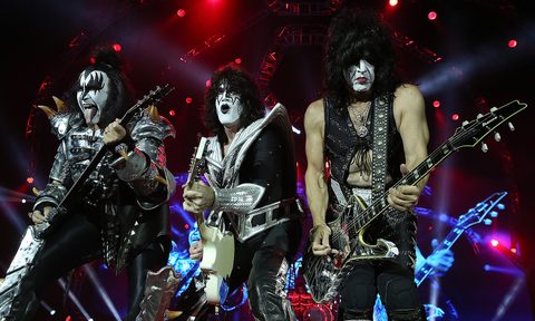 kiss virtual new years eve concert 2020 40th anniversary world tour