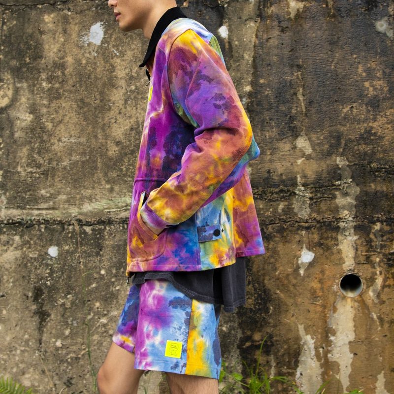 Man wearing tye died outfit