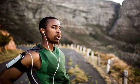 how to breathe while running