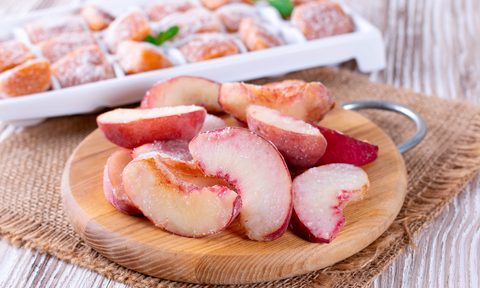how to freeze peaches frozen on a wooden board