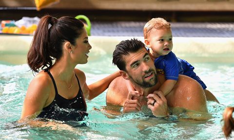 michael phelps fitness feature huggies little swimmers  trainingfor2032 swim class with the foundation