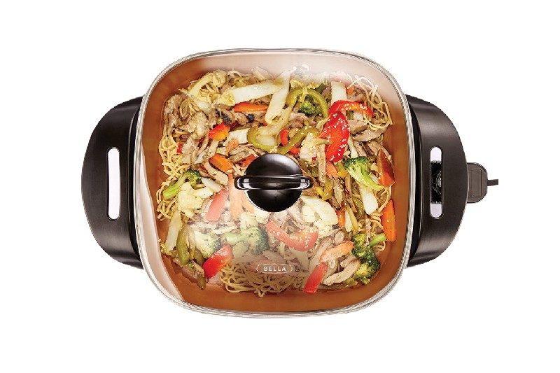 Bella Electric Ceramic Titanium Skillet with food inside.