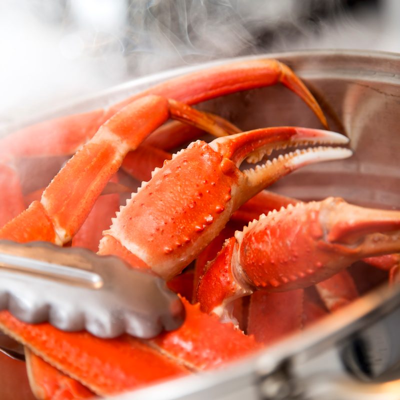 Cooking crab legs