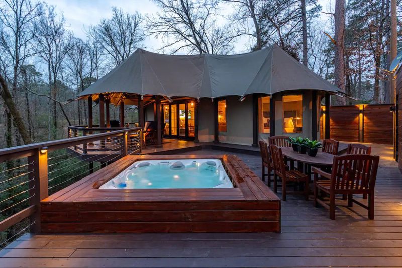 The Nest of Hot Springs, Arkansas