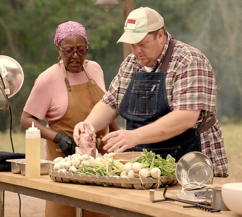 The scene from the show Barbecue Showdown
