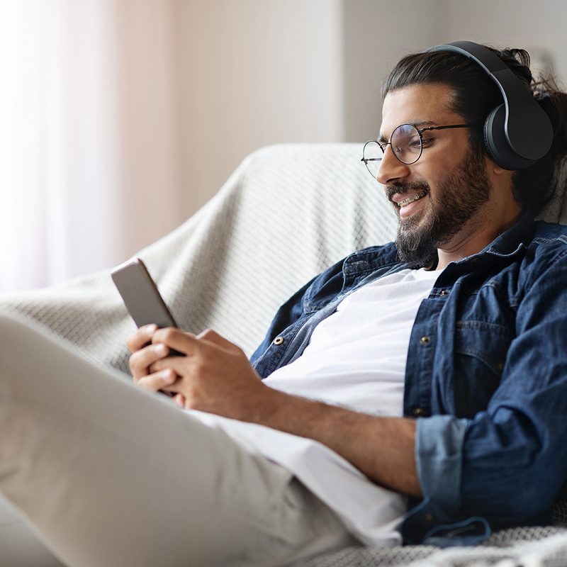 Man listens to podcast