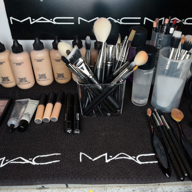 MAC makeup set