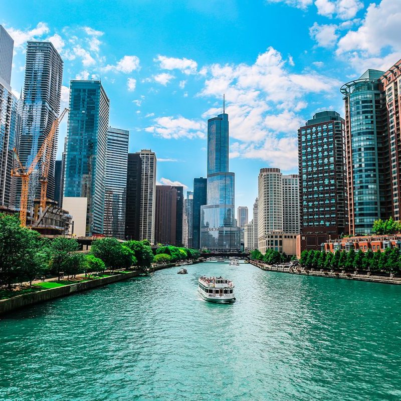 A river tour in Chicago, Illinois