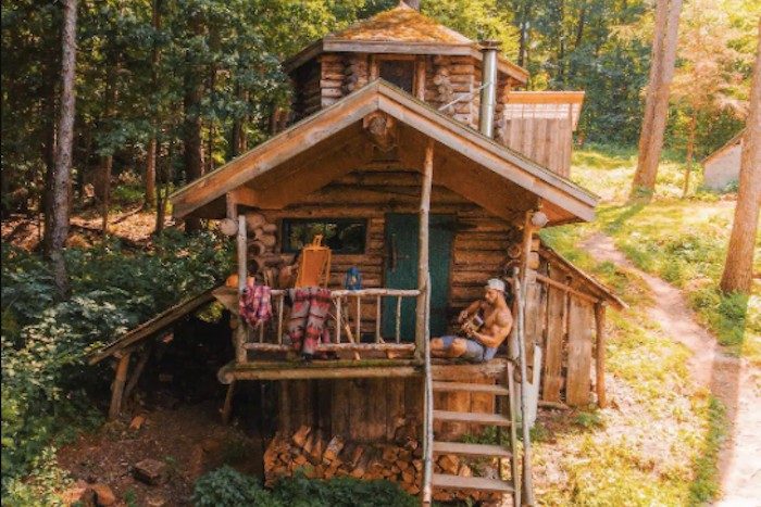 Off the grid cabin on 20 acres in Vermont