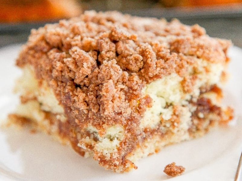 Cinnamon coffee cake