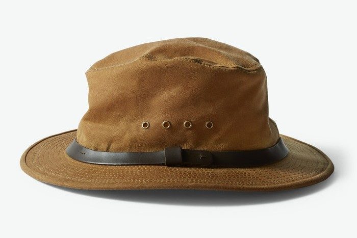 Filson Cloth Packer hat on a white background.
