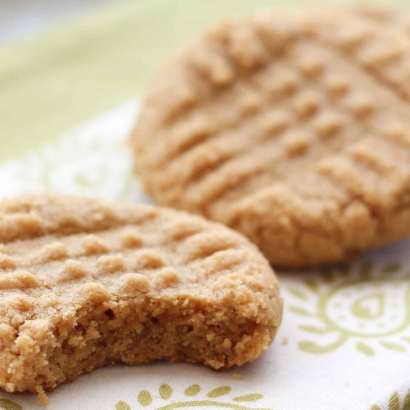 3-ingredient peanut butter cookies