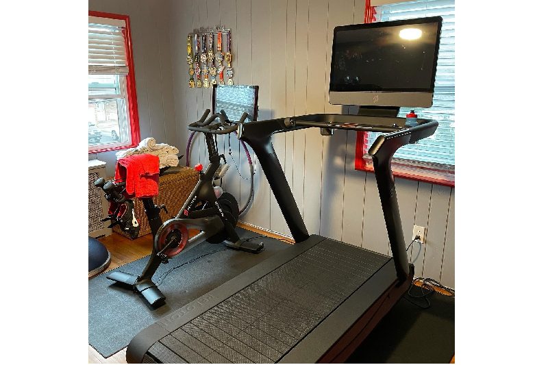 Peloton home gym