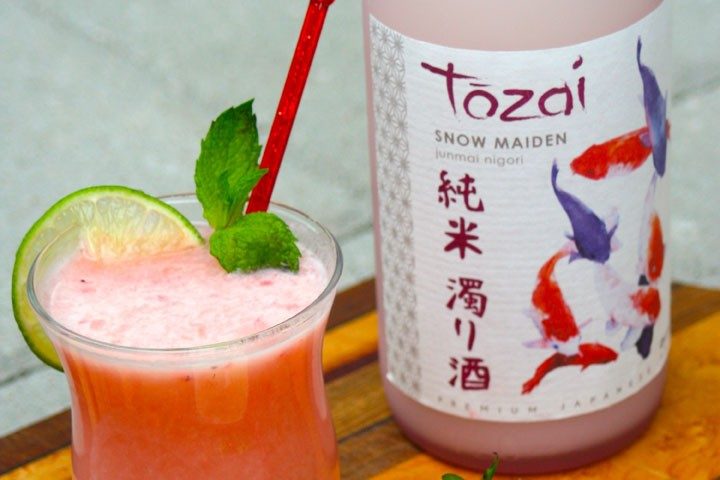Strawberry Snowjito Sake Cocktail