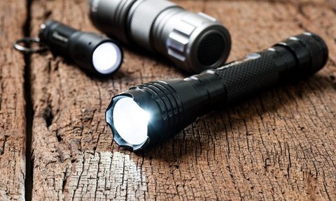best cheap flashlight deals 2