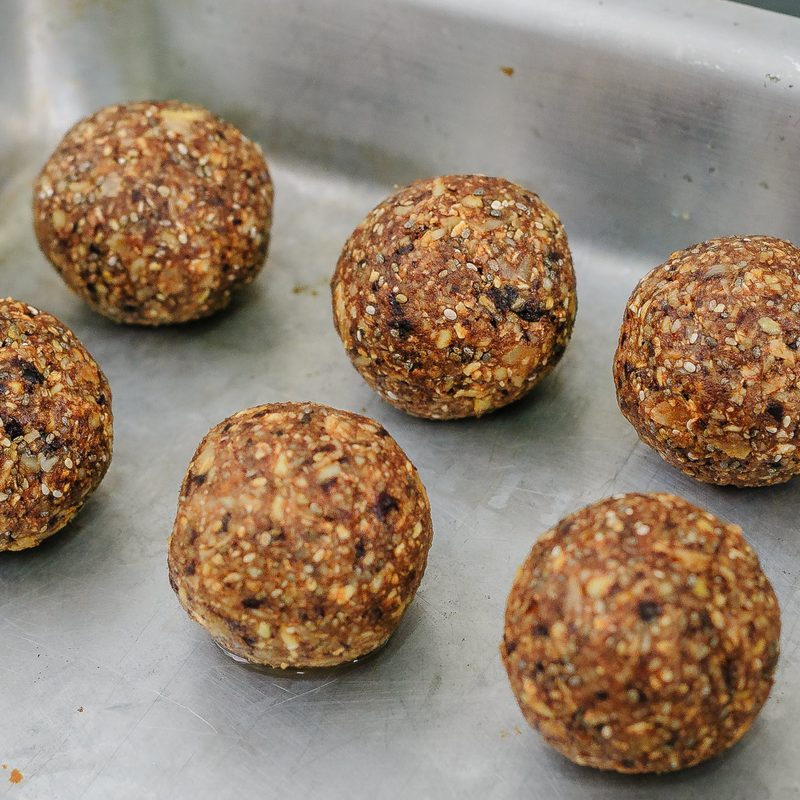 No-bake protein bites balls