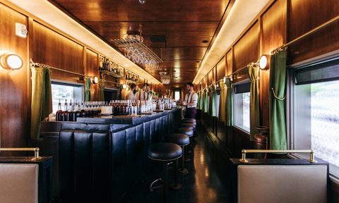 Platform 18 Centrury Grand Phoenix