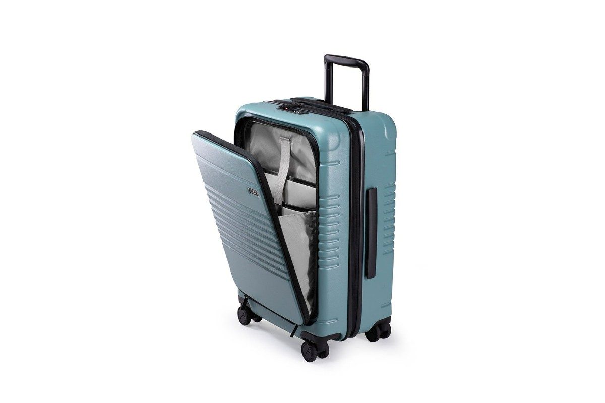 The Arlo Skye Zipper Carry-On Max Is Superior Luggage - The Manual