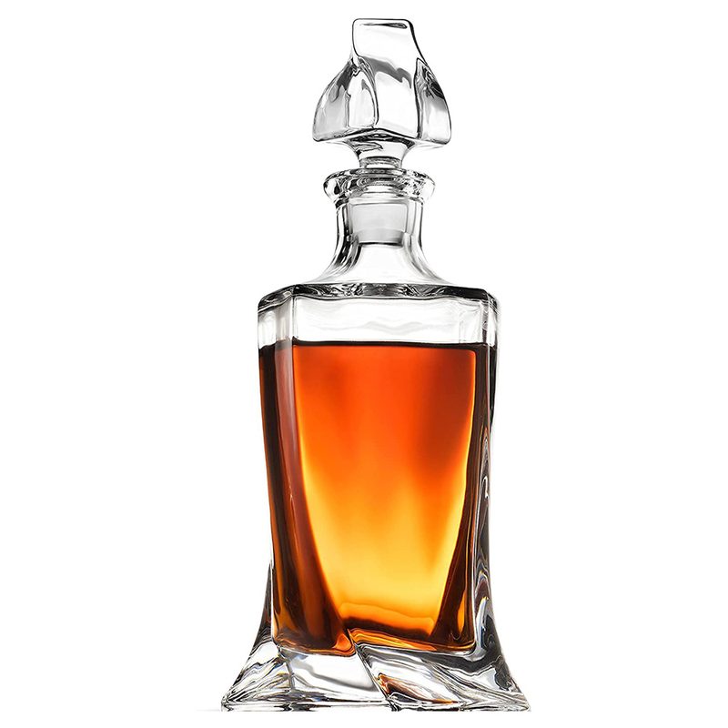 A Twisted Whiskey Decanter Set from FineDine.