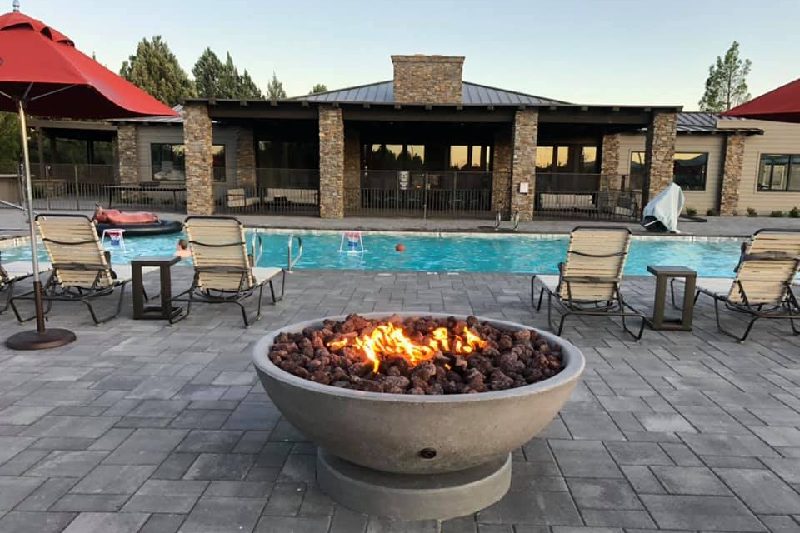 Poolside Fire Pit at Verde Ranch RV Resort