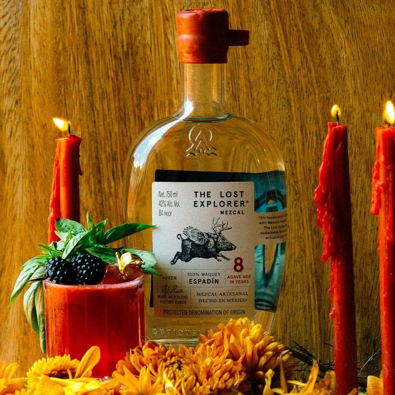 La Catrina Negra cocktail display.